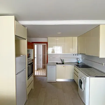 Apartamento Moderno Cerca De La Playa - Residencial Aguaviva